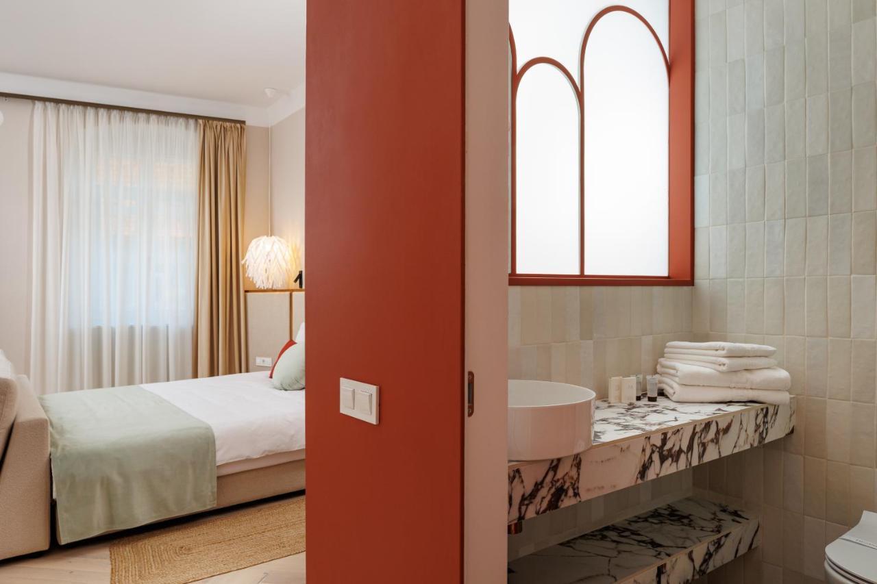 Aries' Collection Luxury Suites Braşov Extérieur photo